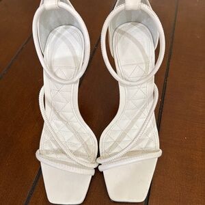 NEW Schutz white stilettos high heel size 8